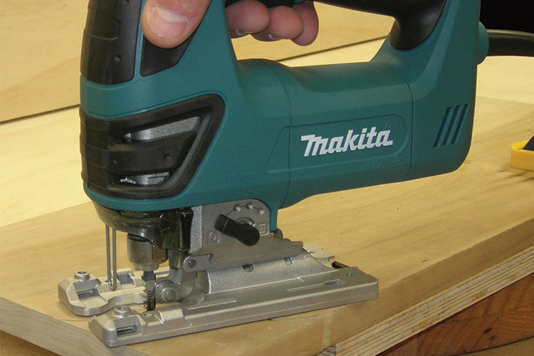 M&aacute;y Cưa Lọng Makita 4350CT