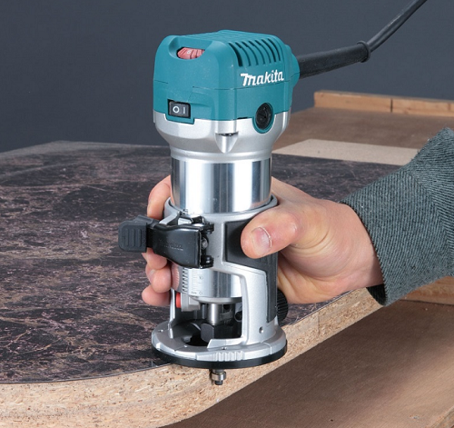 M&aacute;y đ&aacute;nh cạnh Makita