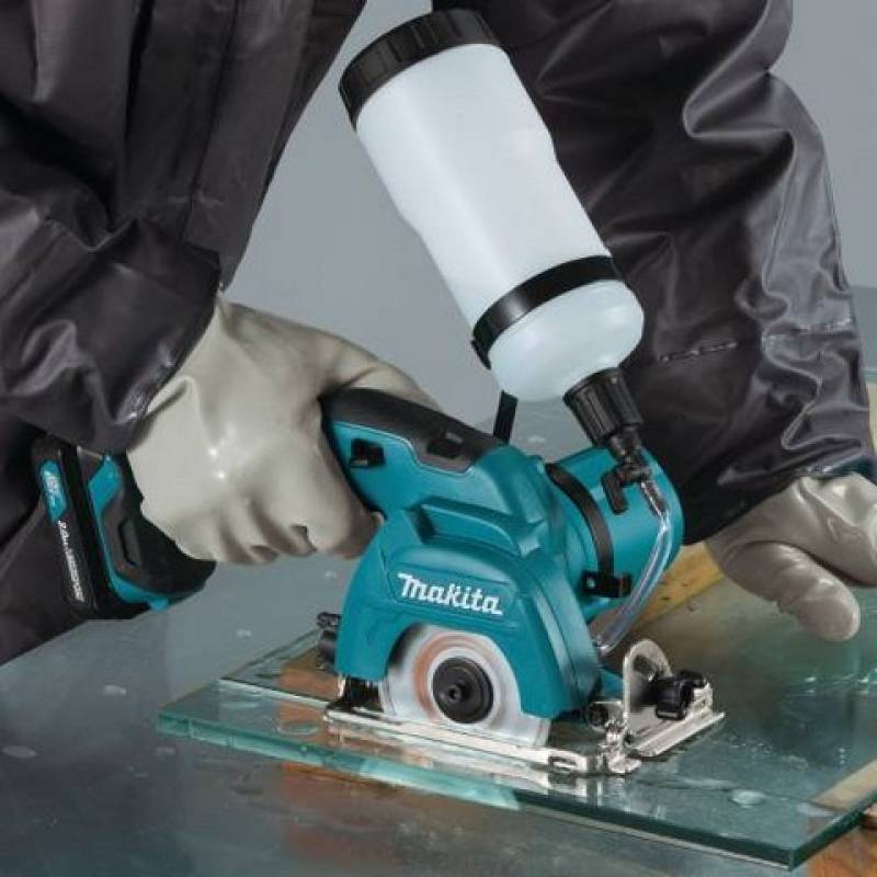 M&aacute;y cắt gạch d&ugrave;ng pin Makita CC301DZ 12V