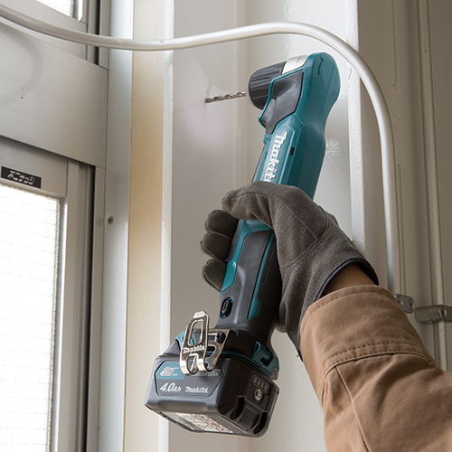 M&aacute;y khoan g&oacute;c d&ugrave;ng pin Makita DA332DZ 12V
