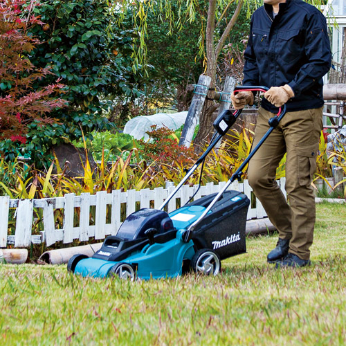 Xe cắt cỏ đẩy dùng pin Makita DLM431PM2 18V