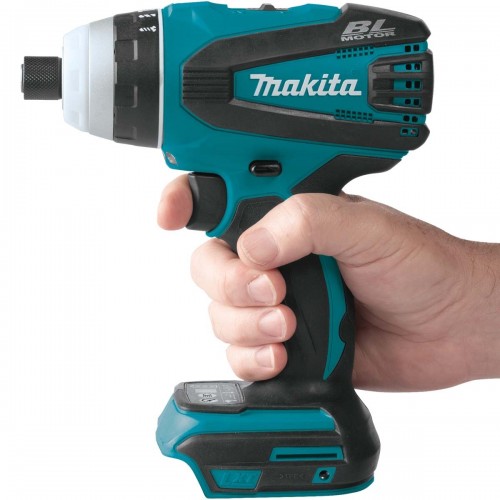 M&aacute;y vặn v&iacute;t cầm tay d&ugrave;ng pin Makita DTP141Z