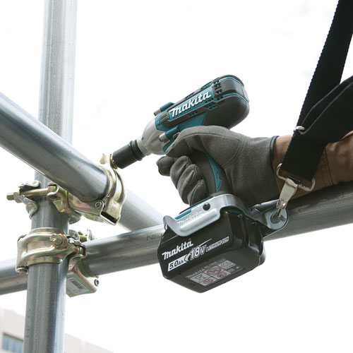 M&aacute;y siết bu l&ocirc;ng d&ugrave;ng pin 18V Makita DTW190RFE