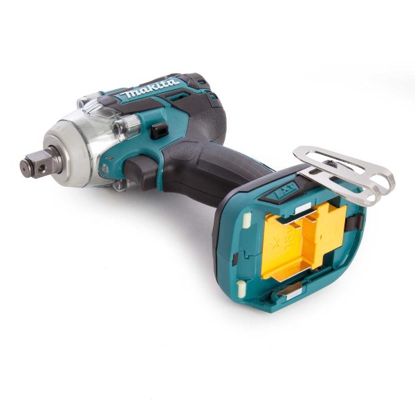 M&aacute;y siết bu l&ocirc;ng d&ugrave;ng pin Makita DTW284Z 14.4V