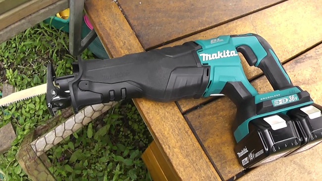 M&aacute;y cưa kiếm d&ugrave;ng pin Makita DJR360Z 18V | Dụng cụ cầm tay Makita