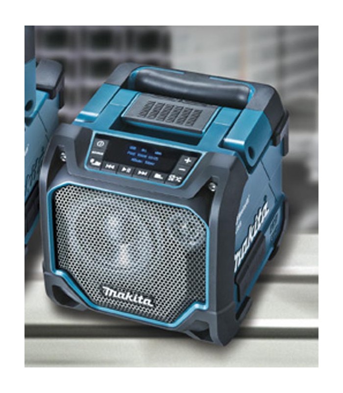 Loa c&ocirc;ng tường d&ugrave;ng pin v&agrave; điện Makita DMR202
