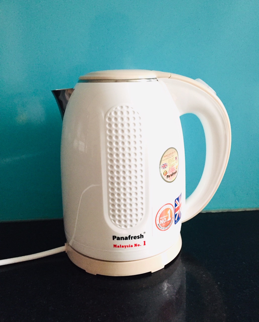 Ấm siêu tốc Panafresh SK-179 dung tích 1,7L Ấm siêu tốc Panafresh SK-179 dung tích 1,7L