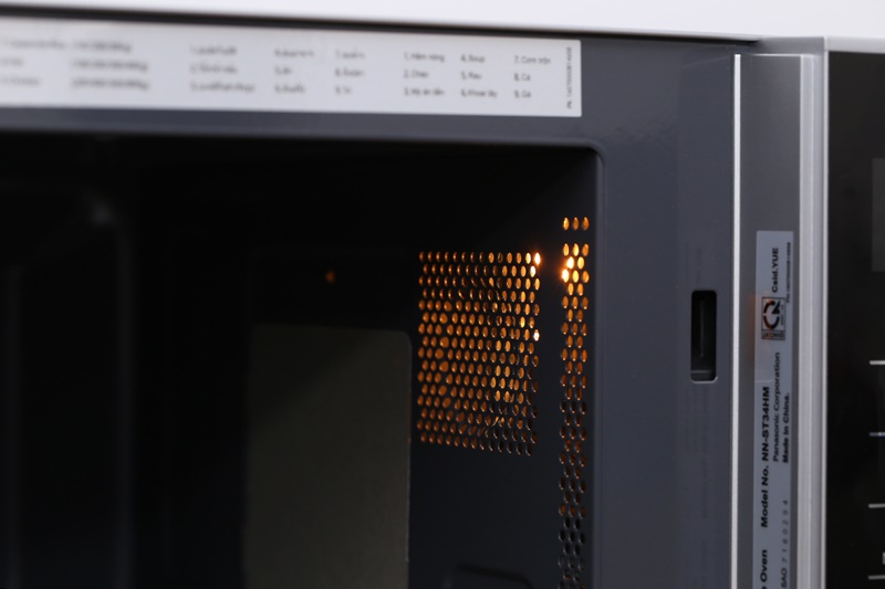 Lò vi sóng Panasonic 25 lít NN-ST34HMYUE Lò vi sóng Panasonic 25 lít NN-ST34HMYUE