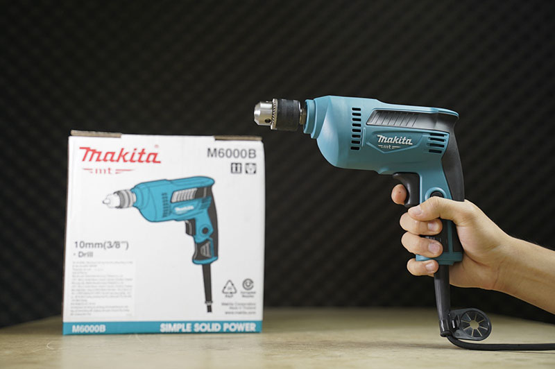 M&aacute;y khoan Makita M6000B