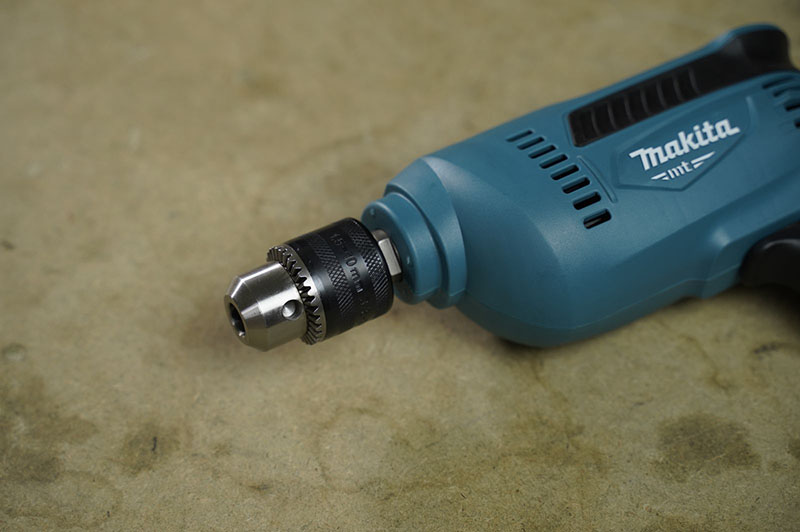 M&aacute;y khoan Makita M6000B