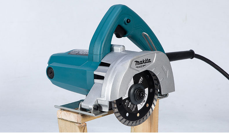 Máy Cắt Gạch Makita M4101B