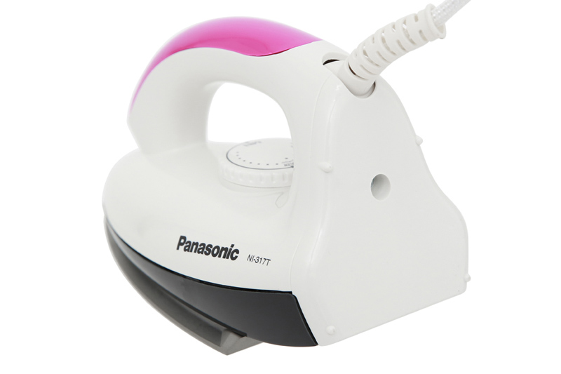 Dây điện xoay 180 độ - Bàn ủi khô Panasonic NI-317TVRA Dây điện xoay 180 độ - Bàn ủi khô Panasonic NI-317TVRA