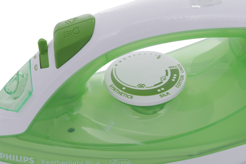 philips-gc1426-79-xanh-la-2 philips-gc1426-79-xanh-la-2