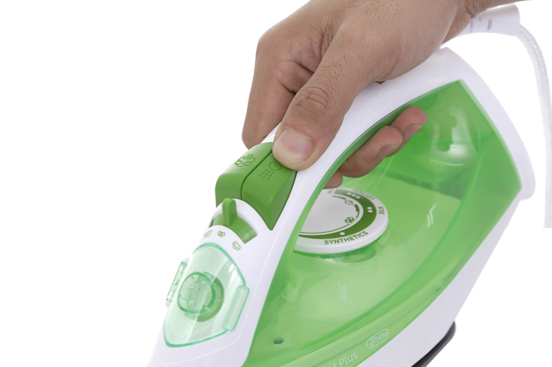 philips-gc1426-79-xanh-la-4 philips-gc1426-79-xanh-la-4